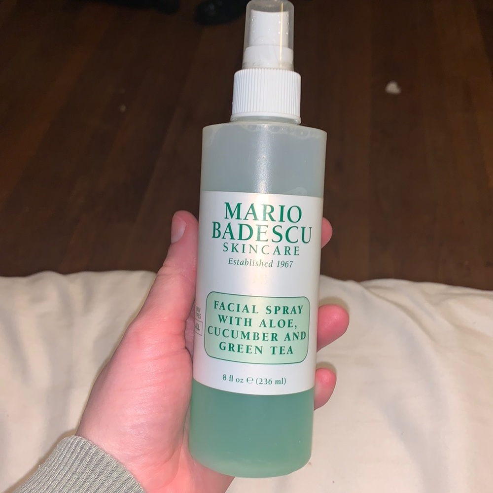 Facial spray